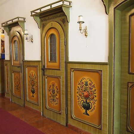 Hotel Schwarzes Roessl Salzburg Dış mekan fotoğraf